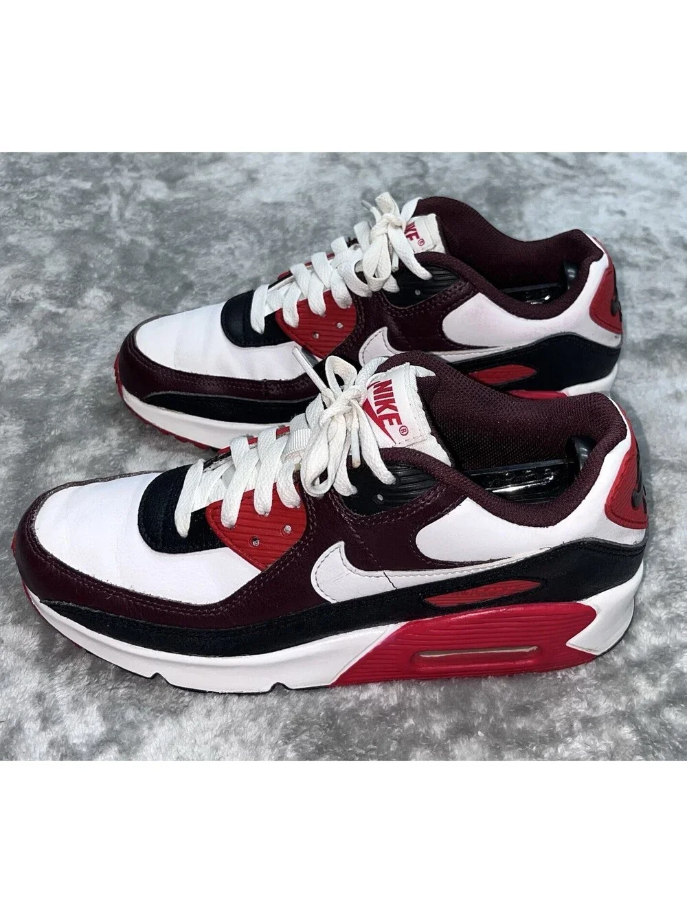 Nike Air Max 90 (GS) Burgundy/White/Black Leather Low Top Sneakers 6Y